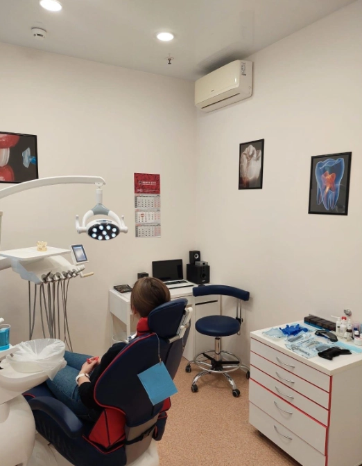 Стоматологическая клиника DENTIX CITY в Новосибирске: Клиника, Стоматология , Лечение десен, Пломбирование, Лечение зубов, Удаление зубов, Лечение кариеса,