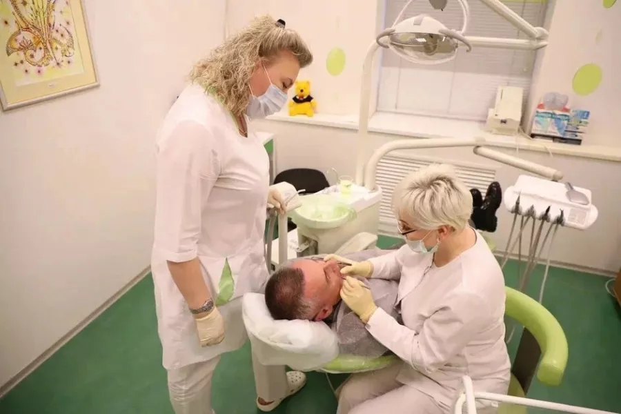 Стоматологическая клиника Вкус в Казани: Имплантация, Лечение Зуба, Удаление зубов, Стоматолог, Лечение Десен, Диагностика, Консультация , Здоровье,