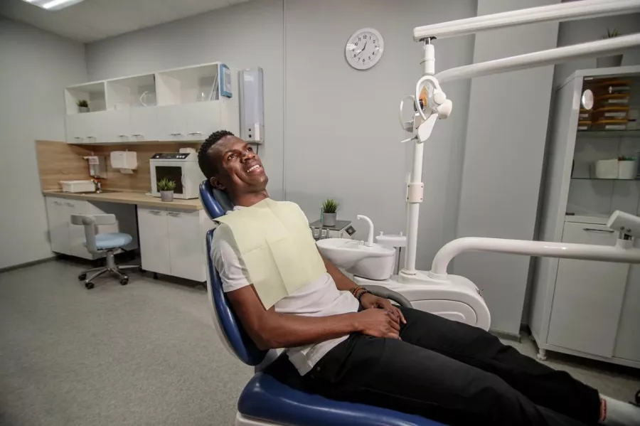 Стоматологическая клиника Анатомия Улыбки в Казани: Имплантация, Лечение Зуба, Удаление зубов, Лечение Десен, Стоматолог, Диагностика, Консультация ,