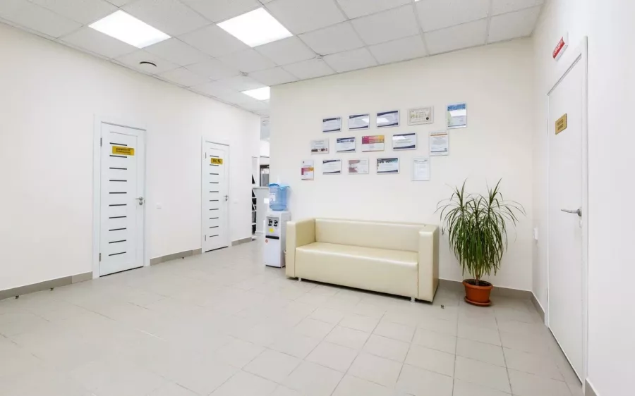 Стоматологическая клиника Smart Clinic в Казани: Стоматолог, Имплантация, Лечение Зуба, Удаление зубов, Лечение Десен, Диагностика, Консультация , Здоровье,