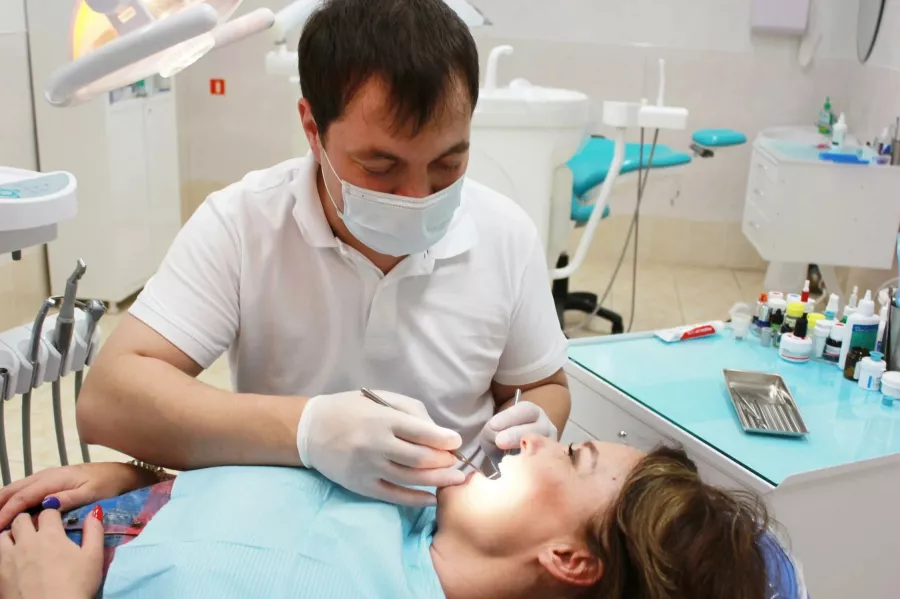 Стоматологическая клиника Smart Clinic в Казани: Стоматолог, Имплантация, Лечение Зуба, Удаление зубов, Лечение Десен, Диагностика, Консультация , Здоровье,