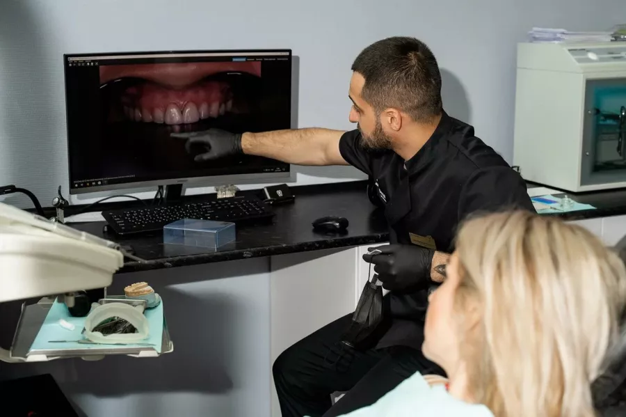 Стоматологическая клиника Dr. Vugar dental в Казани: Стоматолог, Имплантация, Лечение Зуба, Удаление зубов, Лечение Десен, Диагностика, Консультация , Здоровье,