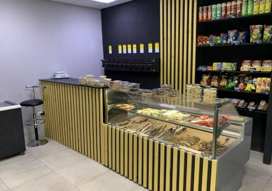Пивоварня Диановъ в Геленджике: Пиво, Снековая продукция, Разливной сидр, Безалкогольные напитки, Морепродукты, Рыба, Банные закуски,