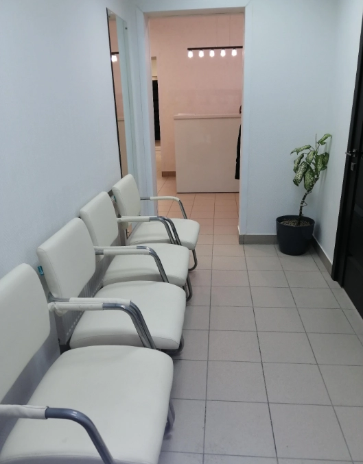 Стоматологическая клиника Lixadent в Новосибирске: Стоматология, Лечение десен, Лечение зубов, Пломбирование, Протезирование, Отбеливание , Чистка,