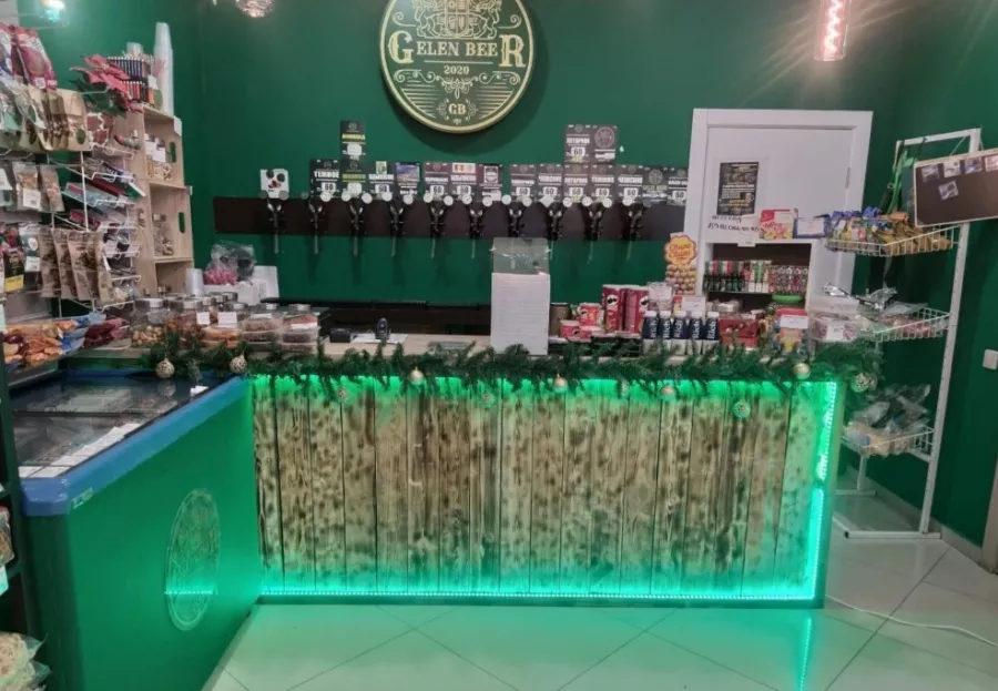 Пивоварня Gelenbeer на Прасковеевской в Геленджике: Пиво, Морепродукты, Банные закуски, Снековая продукция, Разливной сидр, Безалкогольные напитки, Рыба,