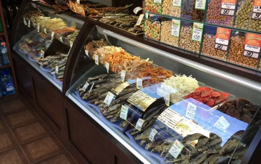 Магазин Пивной остров на Мира в Сочи: Пиво, Морепродукты, Снековая продукция, Разливной сидр, Безалкогольные напитки, Рыба, Банные закуски,
