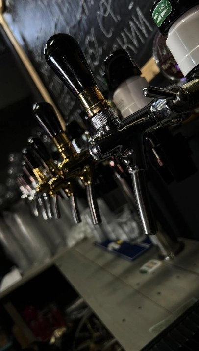 Магазин Loot beer market в Сочи: Пиво, Морепродукты, Безалкогольные напитки, Рыба, Банные закуски, Разливной сидр, Снековая продукция,