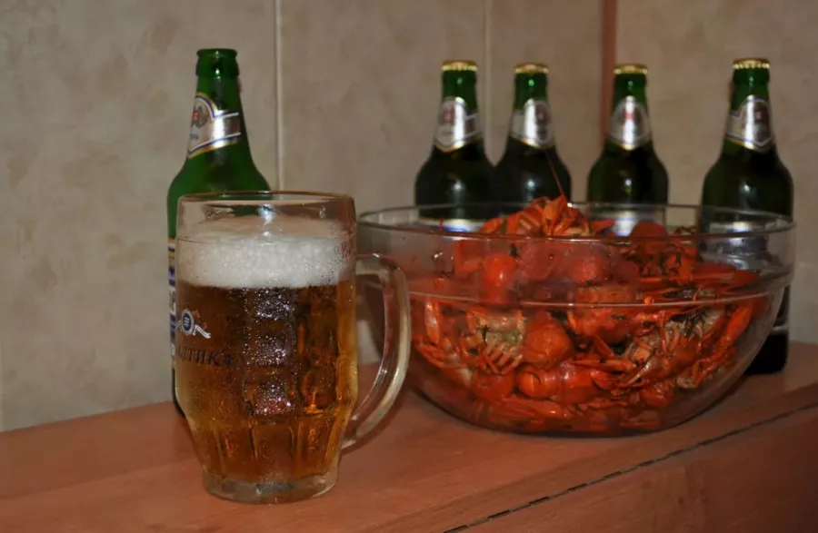 Магазин Живое пенное&рыба в Сочи: Пиво, Морепродукты, Пенные закуски, Снековая продукция, Рыба, Безалкогольные напитки, Разливной сидр,