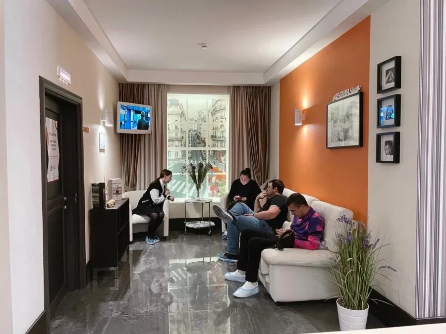 Стоматологическая клиника Денталеа Family в Ростове-на-Дону: Имплантация, Лечение Зуба, Удаление Зуба, Детский Стоматолог, Стоматология, Лечение Десен, Лечение Кариеса, Бесплатная Консультация, Диагностика,