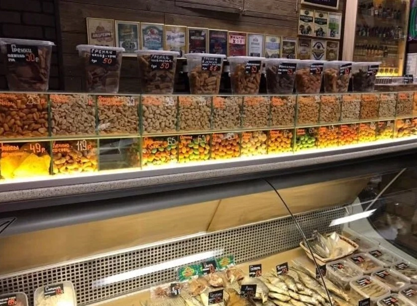 Магазин Хмельной пятачок в Сочи: Пиво, Разливной сидр, Снековая продукция, Безалкогольные напитки, Рыба, Банные закуски, Морепродукты,