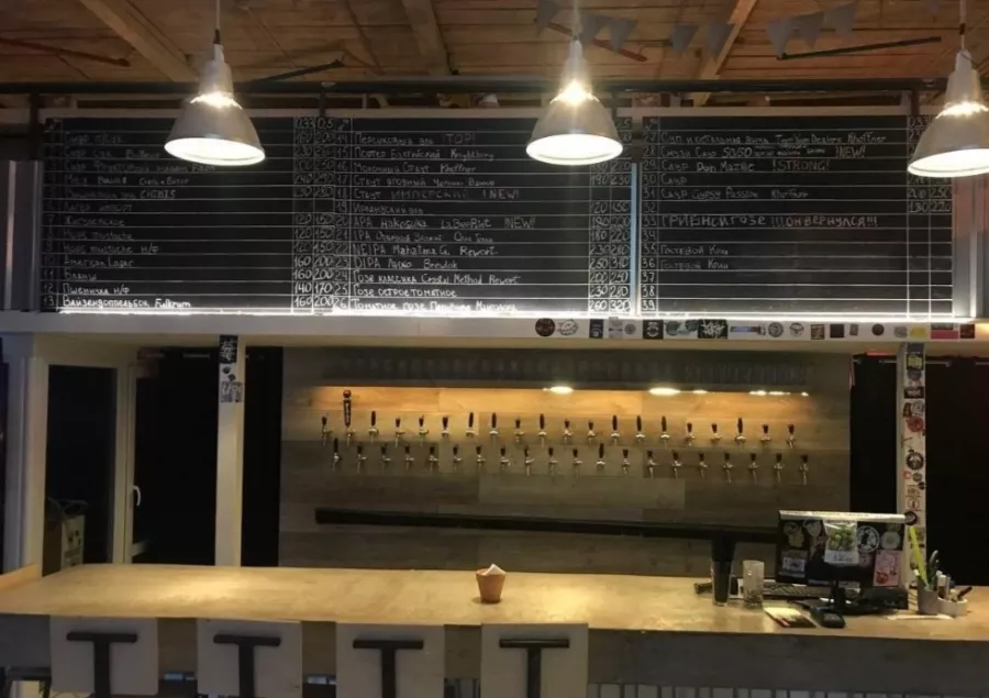 Магазин Hops Mustache в Санкт-Петербурге: Пиво, Банные закуски, Морепродукты, Рыба, Разливной сидр, Безалкогольные напитки, Снековая продукция,