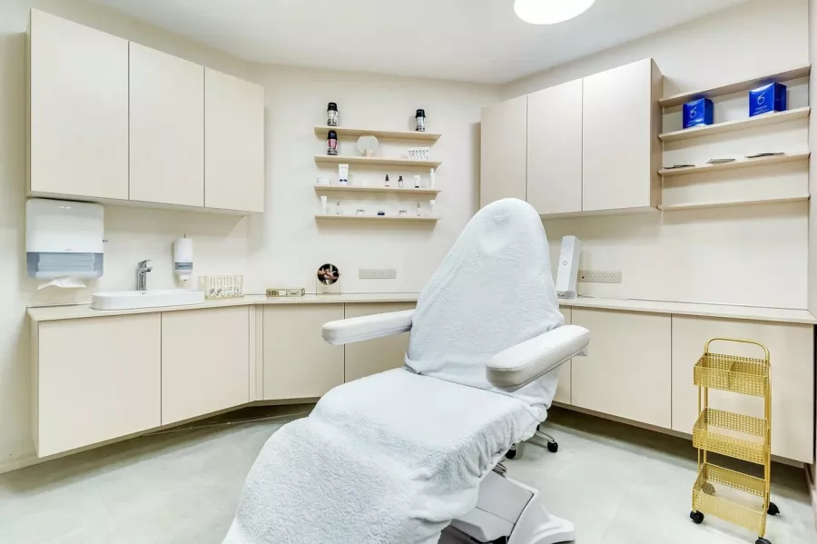Стоматологическая клиника Dental Clinic Dr. Markosyan в Ростове-на-Дону: Имплантация, Лечение Зуба, Удаление Зуба, Детский Стоматолог, Стоматология, Лечение Десен, Лечение Кариеса, Бесплатная Консультация, Диагностика,