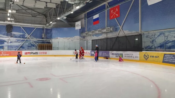 Школа Фигурного Катания "Серебряные Коньки"