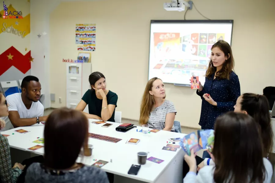Курсы английского языка в Ереване ДОМ ЯЗЫКОВ в Ереване: Иностранные языки, Английский язык, Дошкольное образование, Индивидуальный подход, Групповые занятия, Индивидуальные занятия, Учим Английский,