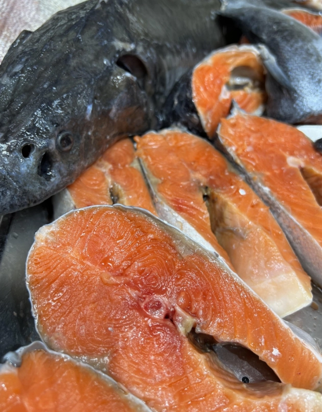 Магазин морепродуктов Море рыбы в Сочи: Покушать, Морепродукты, Деликатесы, Рыба, Банные закуски, Икорный магазин, Фишмаркет,