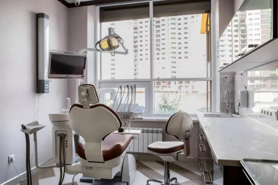 Стоматологическая клиника "Aristidis dental"