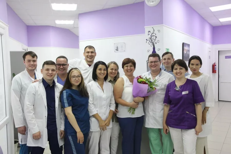Стоматологическая клиника Флагманстом в Казани: Имплантация, Лечение Зуба, Удаление Зуба, Детский Стоматолог, Стоматология, Лечение Десен, Лечение Кариеса, Бесплатная Консультация, Диагностика,
