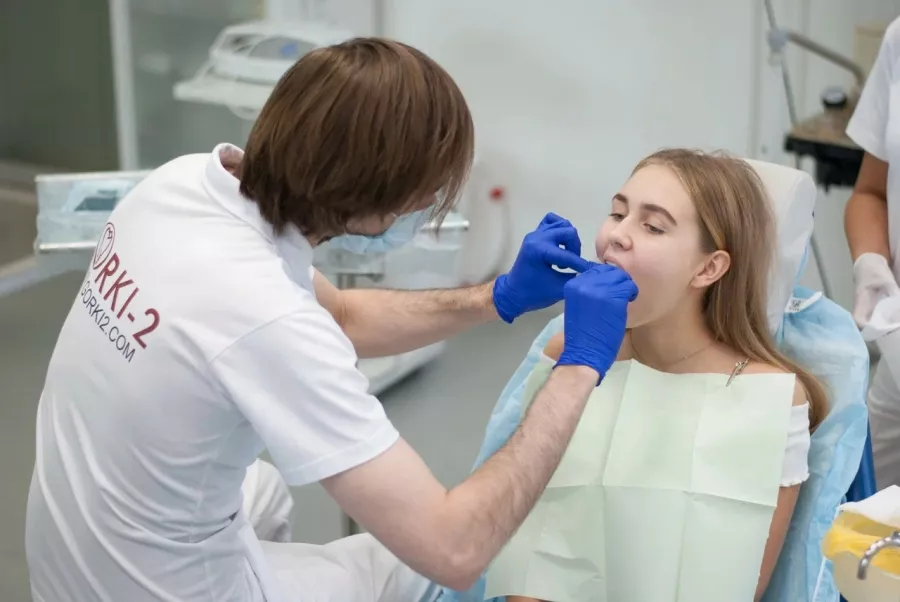 Стоматологическая клиника Горки-2 в Казани: Имплантация, Лечение Зуба, Удаление Зуба, Детский Стоматолог, Стоматология, Лечение Десен, Лечение Кариеса, Бесплатная Консультация, Диагностика,