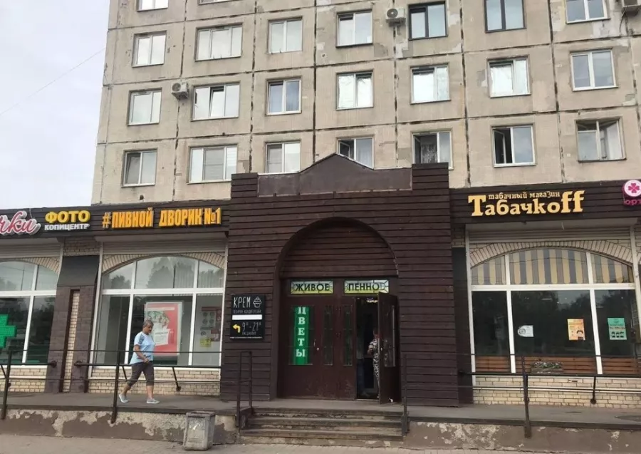 Магазин Пивной Дворик №1 на Пискаревском проспекте в Санкт-Петербурге: Еда, Пиво, Рыба, Морепродукты, Закуски,