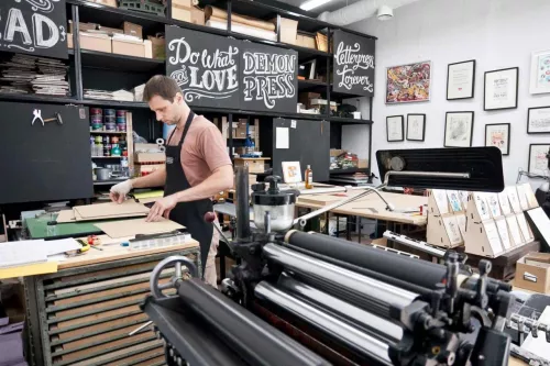 Геленджикская типография  в  Геленджике