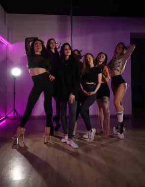 Танцы с "Pole Dance studio Martini"