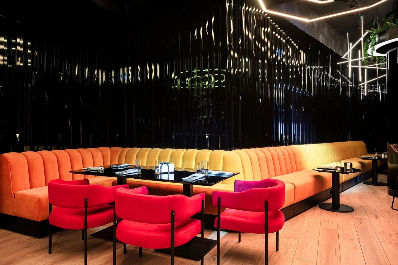 Ночной клуб "V-bar"