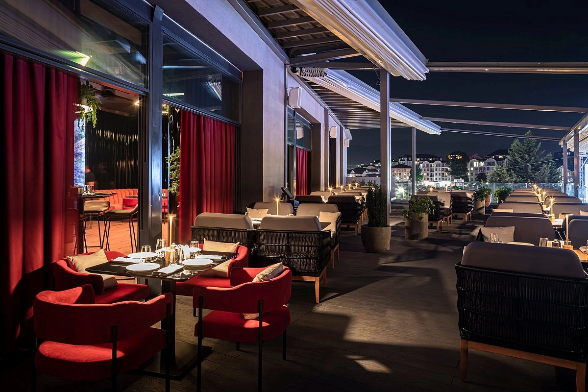 Ночной клуб "V-bar"