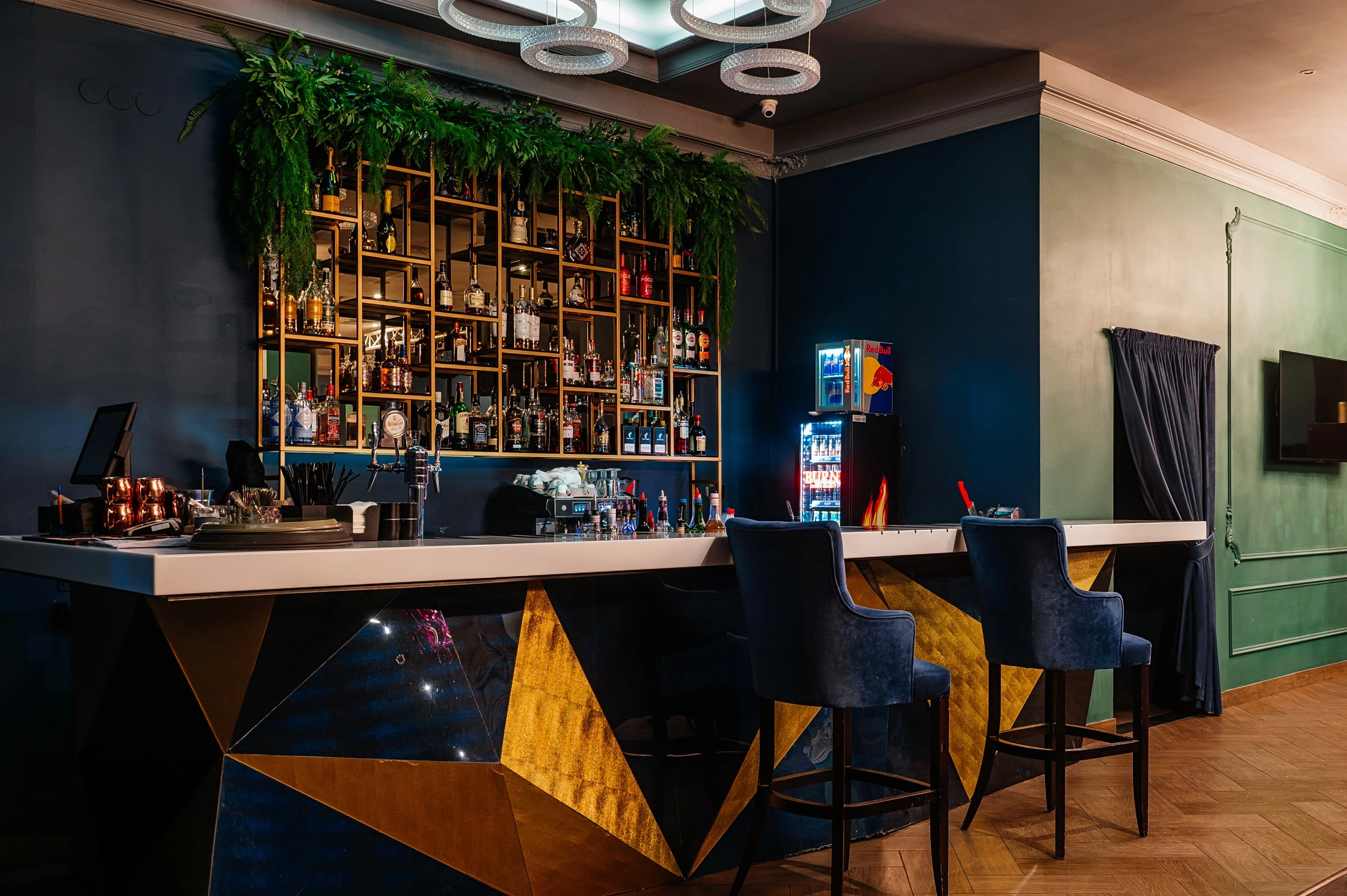 Караоке клуб "Опера"