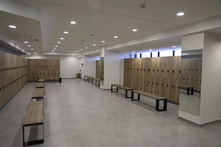 Спортивный комплекс Gold`s Gym в Ереване: Фитнес, Тренажеры, Тренировка, Персональный тренер, Бассейн, Йога, Стретчинг , Групповые тренировки, Пилатес, Аэробика,