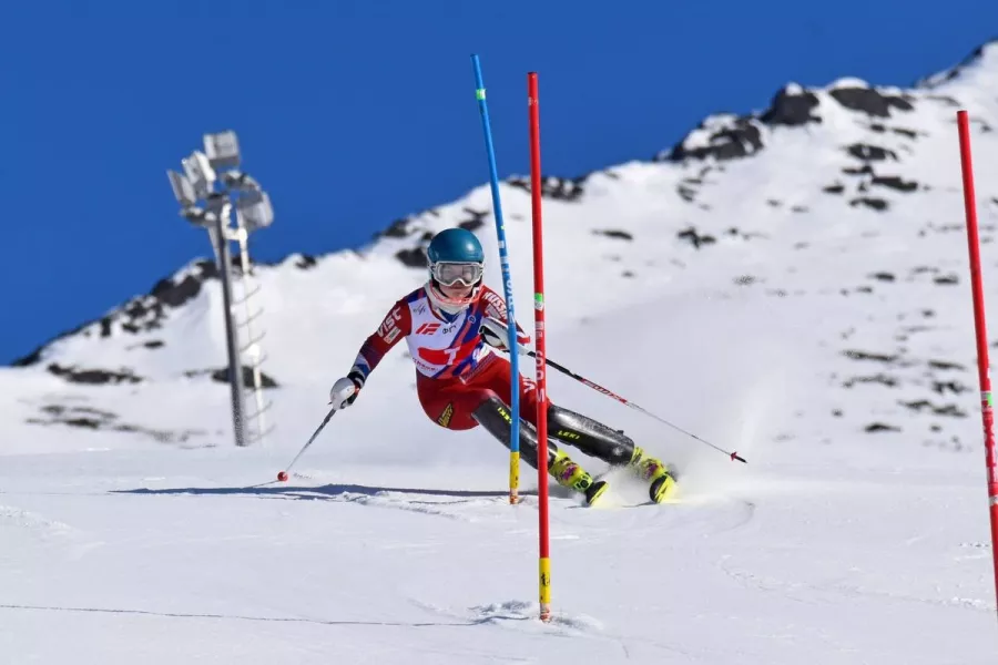 Спортивный клуб Pro100Ski в Москве: Школа, Зимний спорт, Тренировка, Лыжи, Снег, Зима, Горнолыжный,