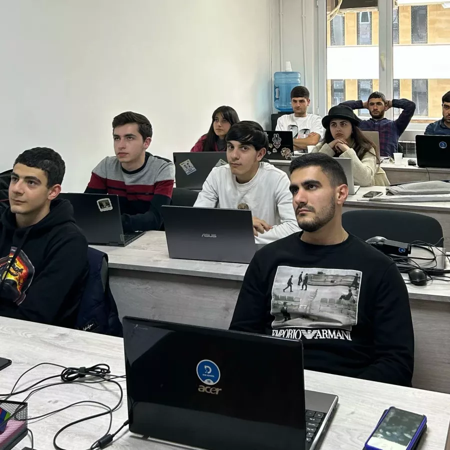 Курсы программирования Digi School в Ереване: Программирование , Курсы программирования , Технологии, Обучение, Учебный центр, Образование, Школа, Компьютерные технологии,