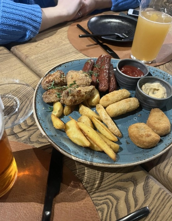Пивоварня Кубанские Пивоварни в Краснодаре: Еда, Закуски, Пиво, Рыба, Морепродукты,