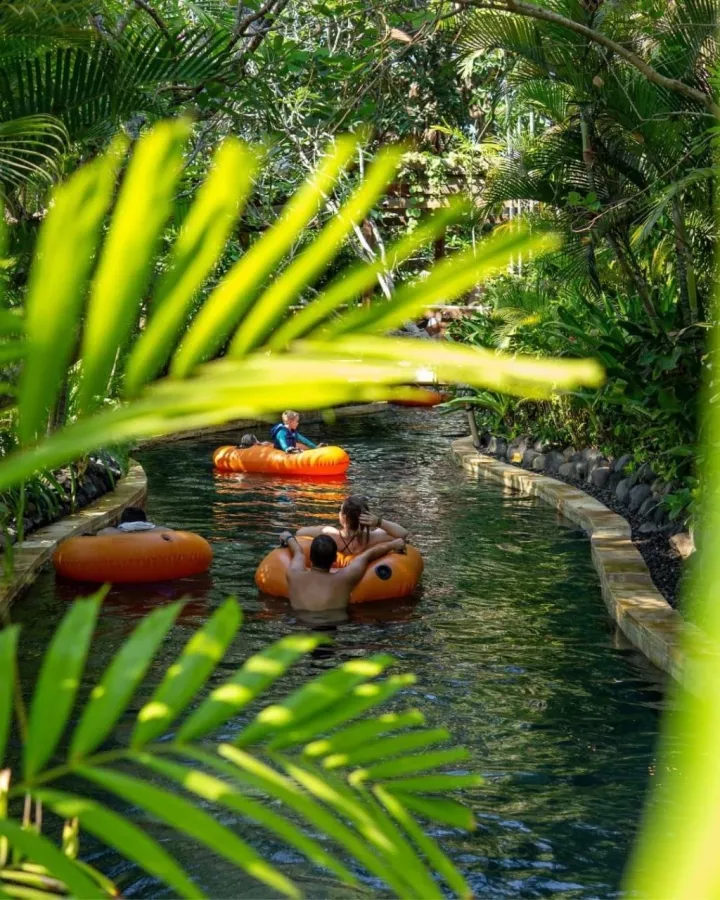 Аквапарк Waterbom Bali в Бали: Аквапарк, Горки, Бар, Сёрфинг, Aqua park , Slides, Bar, Surfing ,