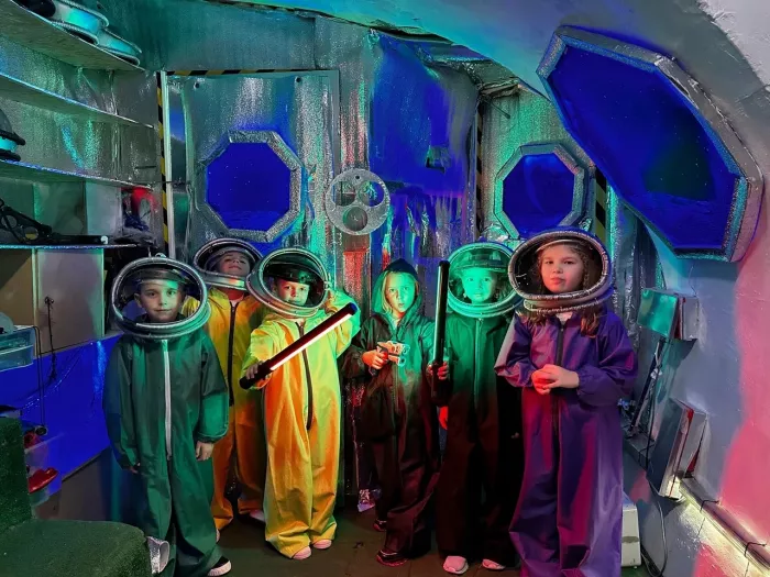 Квест "Астероид Among Us"