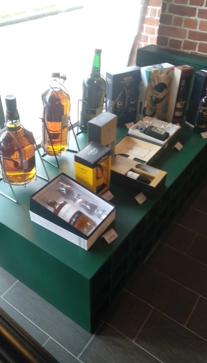 Магазин Вино-сити в Москве: Еда, Пиво, Рыба, Морепродукты, Закуски,