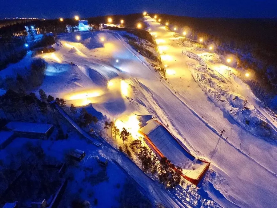 Спортивный комплекс Уктус в Екатеринбурге: Спорт, Лыжи, Снег, Зима, Школа,