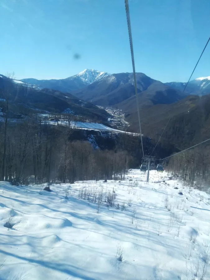 Горнолыжный комплекс Роза Хутор в Красной Поляне: Зима, Сноуборд, Тренировка, Снег, Лыжи,