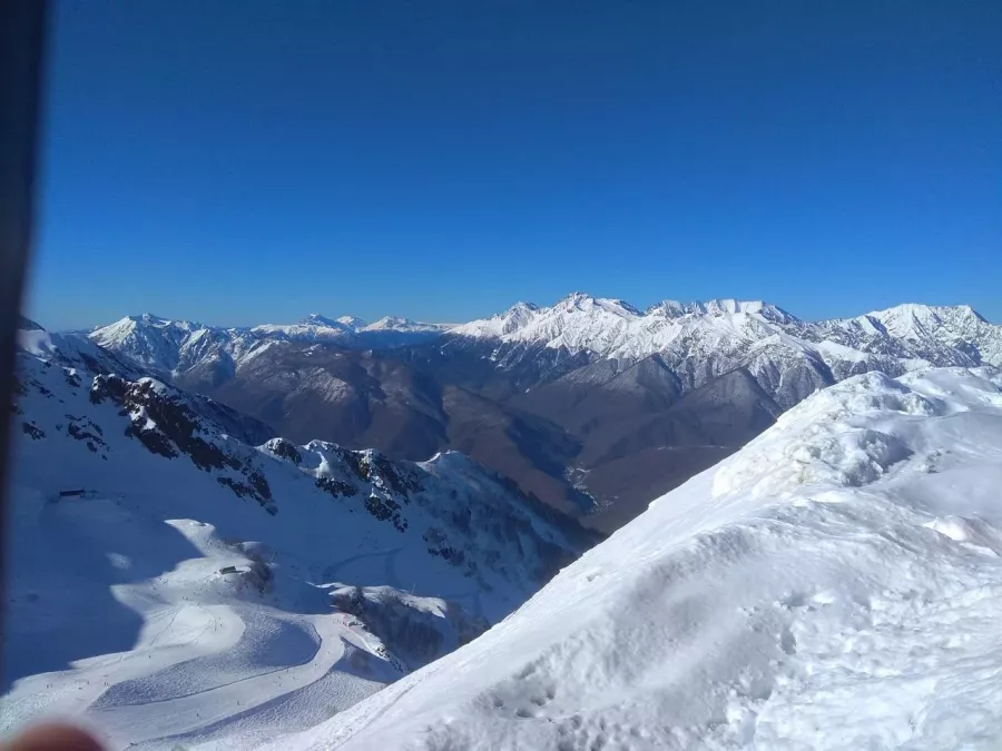 Горнолыжный комплекс Роза Хутор в Красной Поляне: Зима, Сноуборд, Тренировка, Снег, Лыжи,