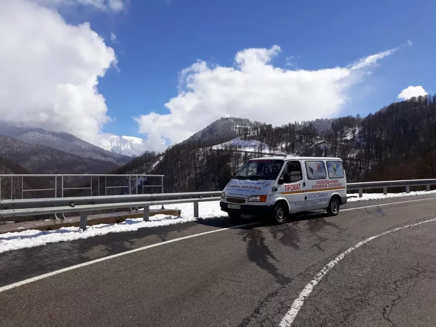 Прокатная компания Ride-rent в Адлере: Аренда, Зима, Снег, Коньки, Сноуборд, Зимний спорт, Лыжи, Зимнийкостюм,