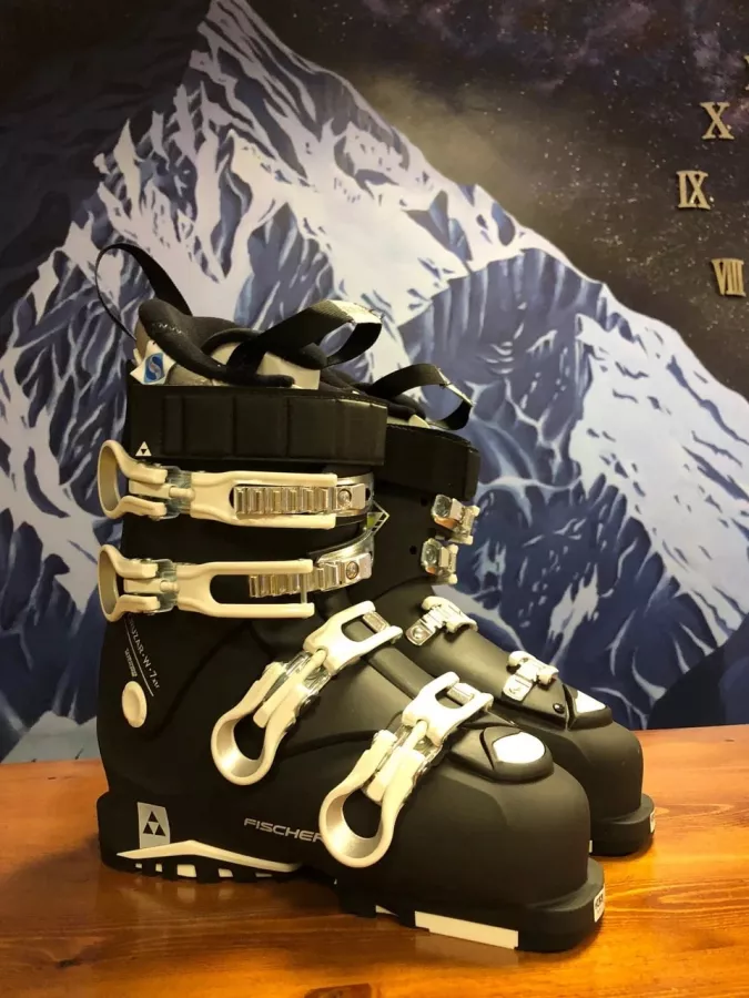 Горнолыжный прокат K2Tour на Эстонской в Красной Поляне: Аренда, Зимнийкостюм, Лыжи, Сноуборд, Зима, Зимний спорт, Снег, Горнолыжный,