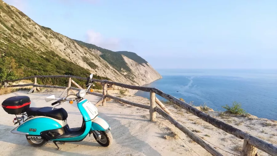 Прокат скутеров Beach Scooter Anapa в Анапе: Прокат Скутеров, Прокат Мото, Ретро Скутер, Скутер в Анапе, Аренда Скутера, Мото Прогулки,
