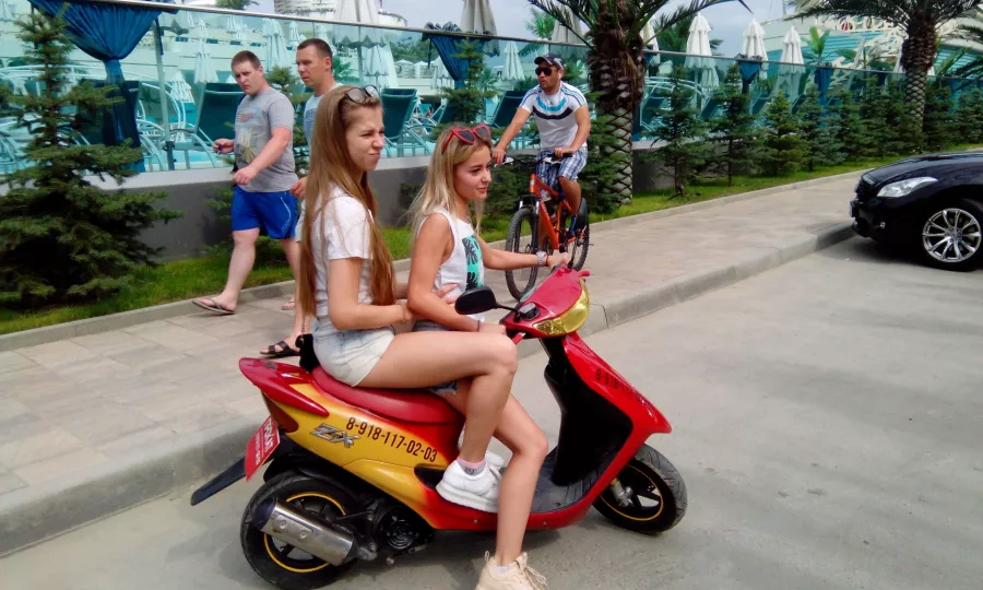 Прокат скутеров Beach Scooter Anapa в Анапе: Прокат Скутеров, Прокат Мото, Ретро Скутер, Скутер в Анапе, Аренда Скутера, Мото Прогулки,