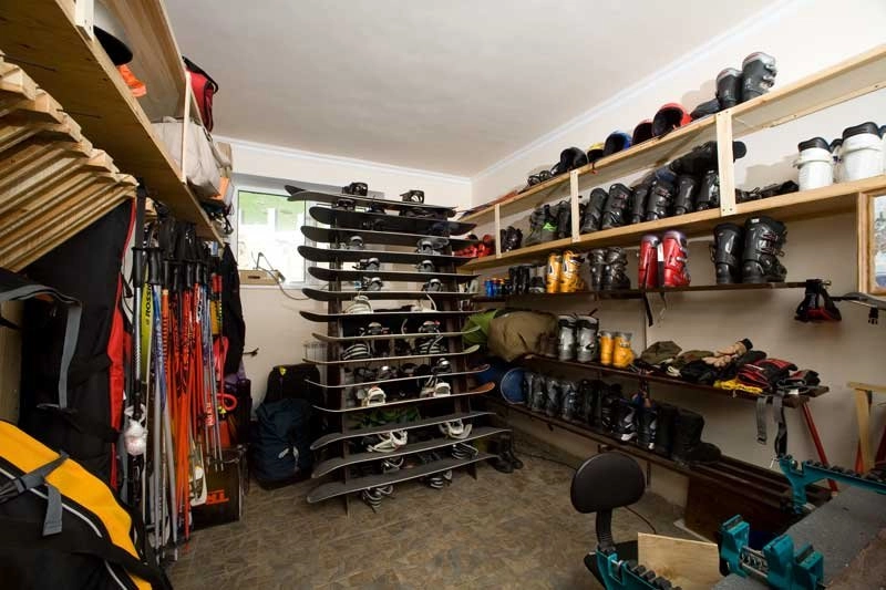 Пункт проката Ski House в Санкт-Петербурге: Аренда, Прокат, Лыжи, Сноуборд, Зима, Зимний спорт, Зимний костюм, Каток, Снег,