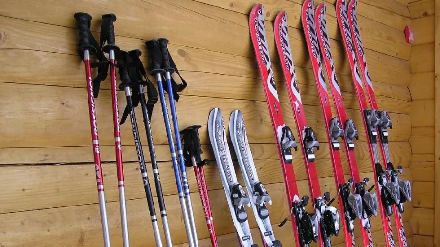 Пункт проката Ski House в Санкт-Петербурге: Аренда, Прокат, Лыжи, Сноуборд, Зима, Зимний спорт, Зимний костюм, Каток, Снег,