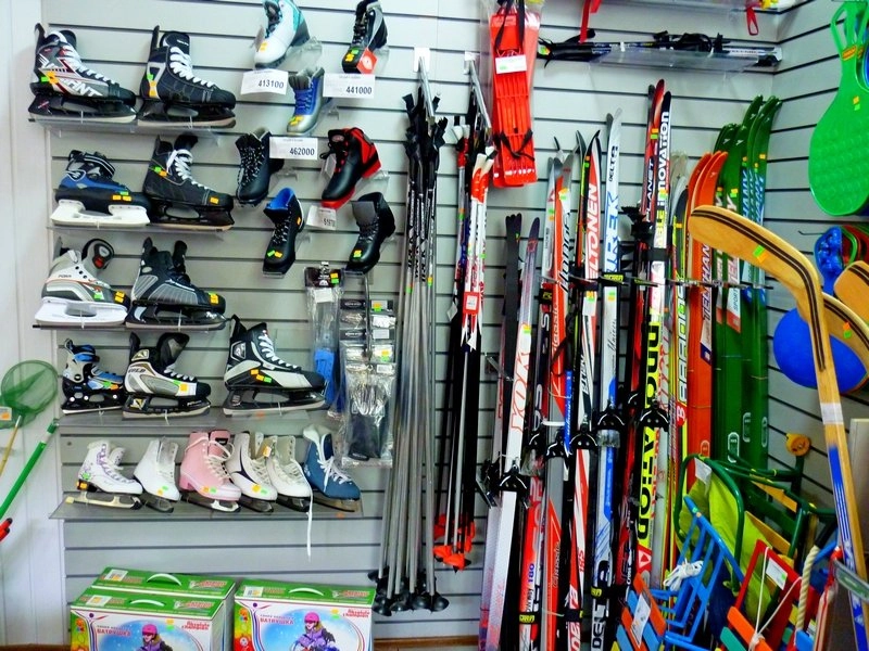 Пункт проката Ski House в Санкт-Петербурге: Аренда, Прокат, Лыжи, Сноуборд, Зима, Зимний спорт, Зимний костюм, Каток, Снег,