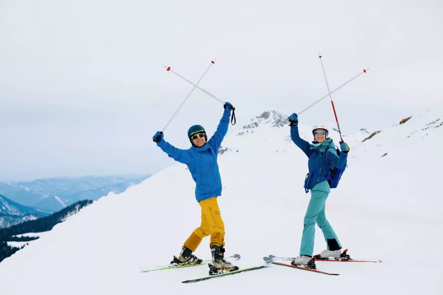 Горнолыжный прокат Вершина на Волоколамской в Красной Поляне: Аренда, Лыжи, Сноуборд, Снег, Зима,