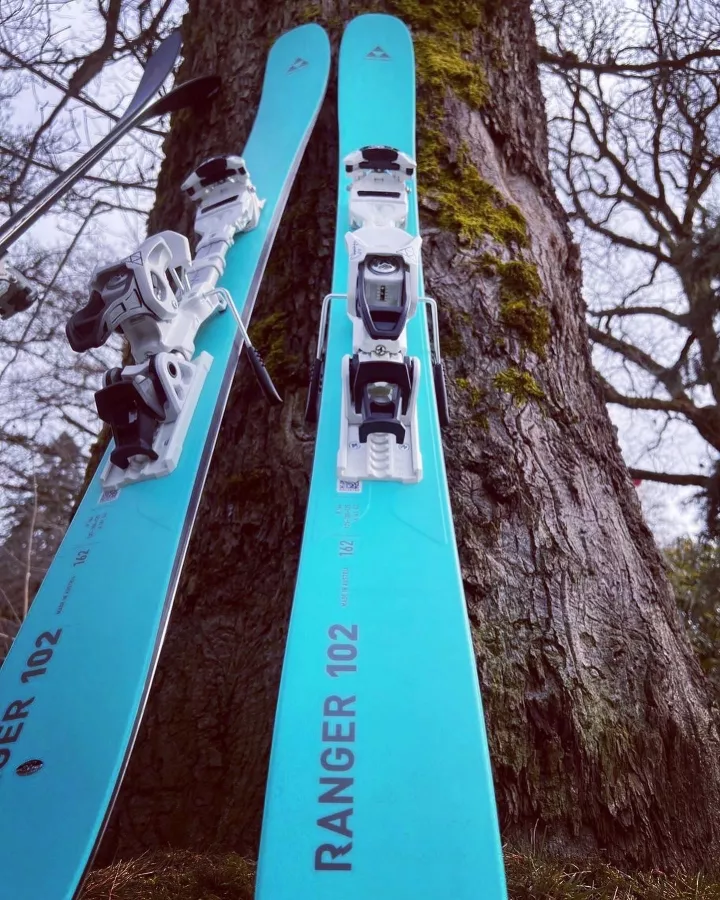 Горнолыжный прокат Вершина на Волоколамской в Красной Поляне: Аренда, Лыжи, Сноуборд, Снег, Зима,