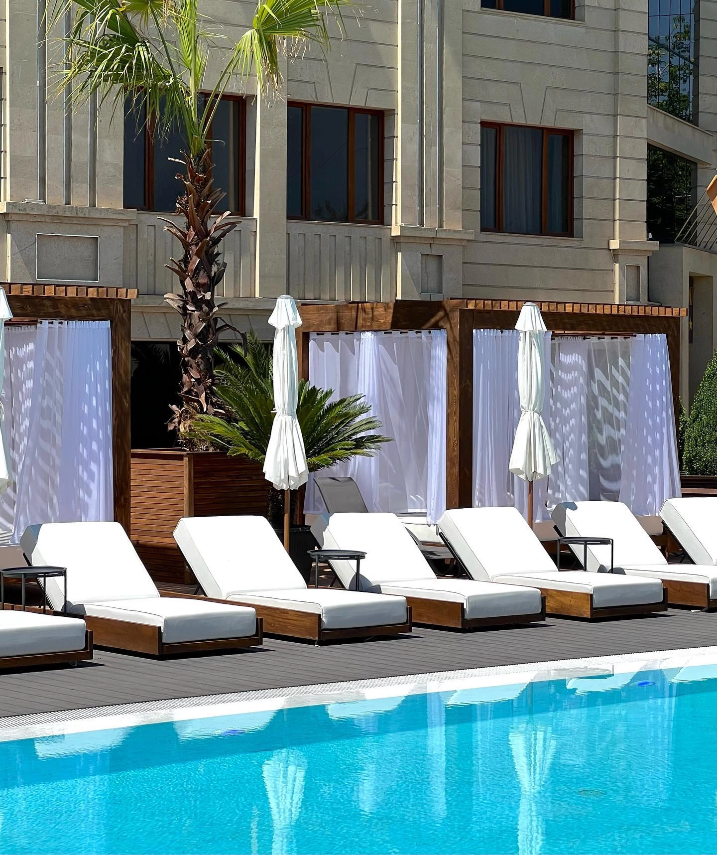 Открытый бассейн "Venice"