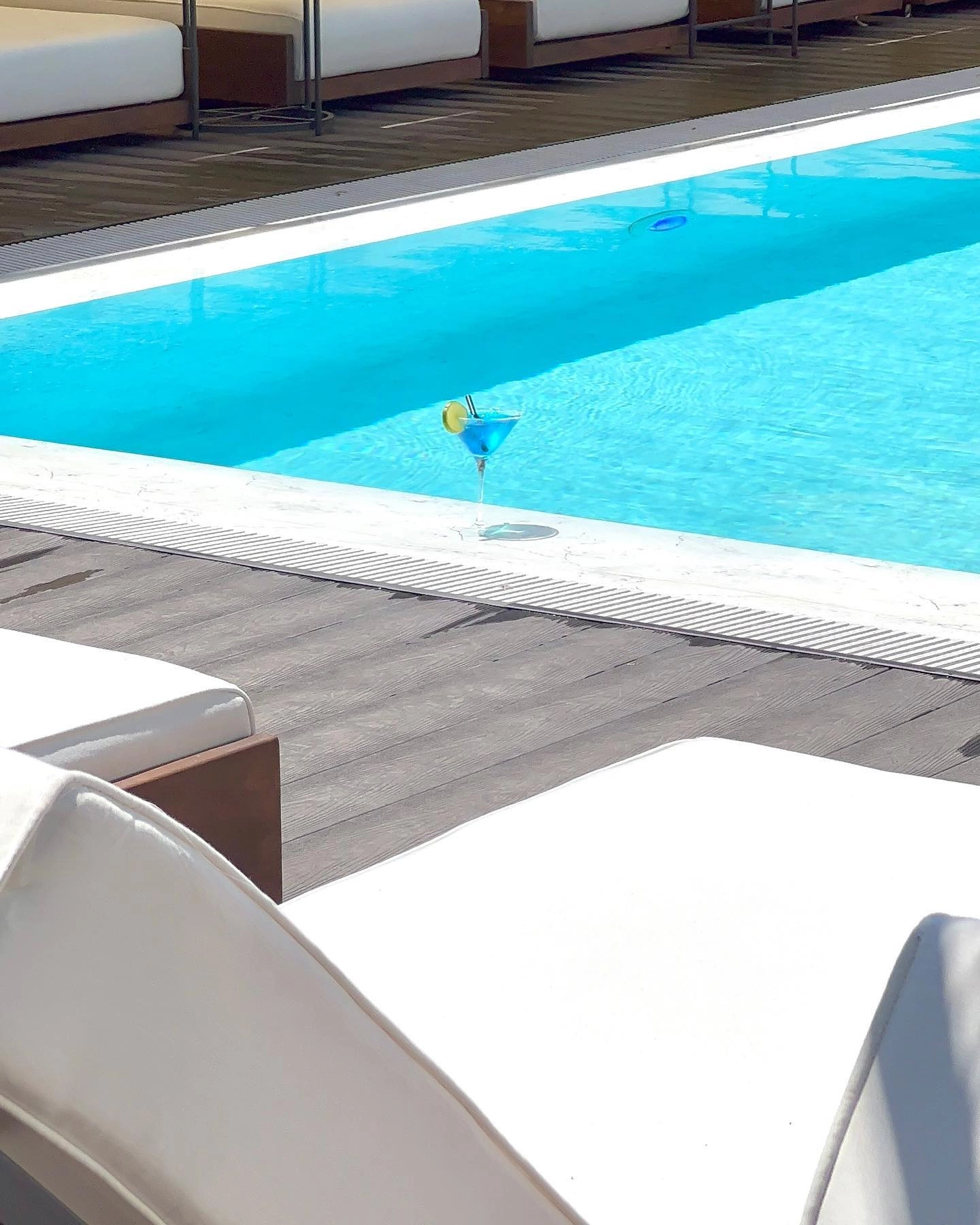 Открытый бассейн "Venice"