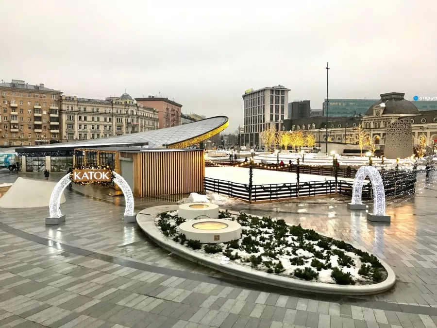 Каток MEGAICE в ТЦ Авиапарк в Москве: Фигурное катание, Каток, Коньки, Лед, Зимний спорт, Зимний костюм, Зима, Веселье,